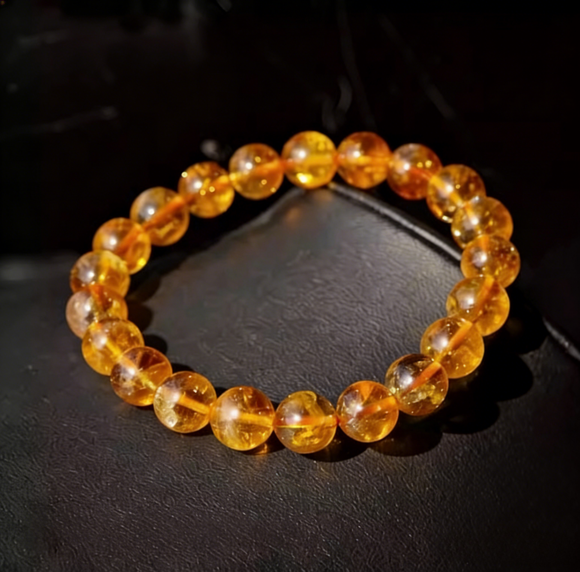 Golden Clarity citrine bracelet detail