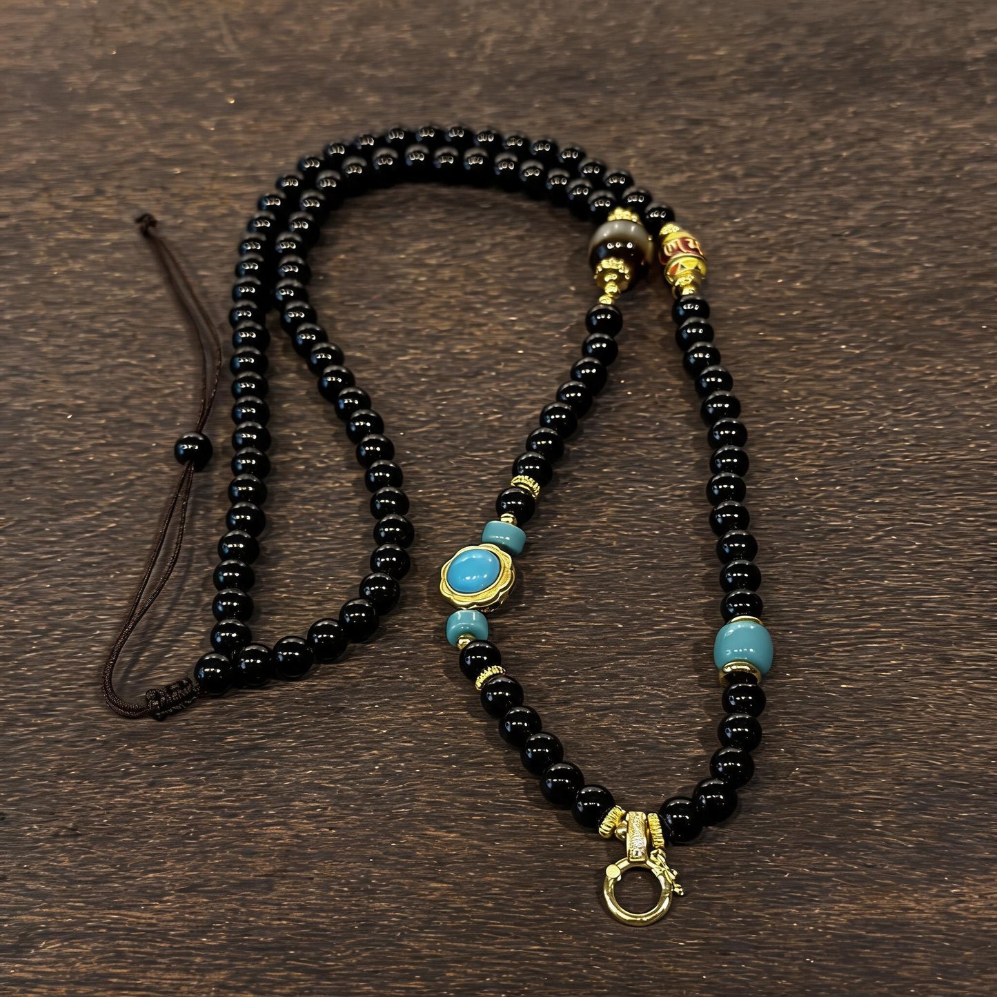 Design J dzi bead universal chain necklace main view