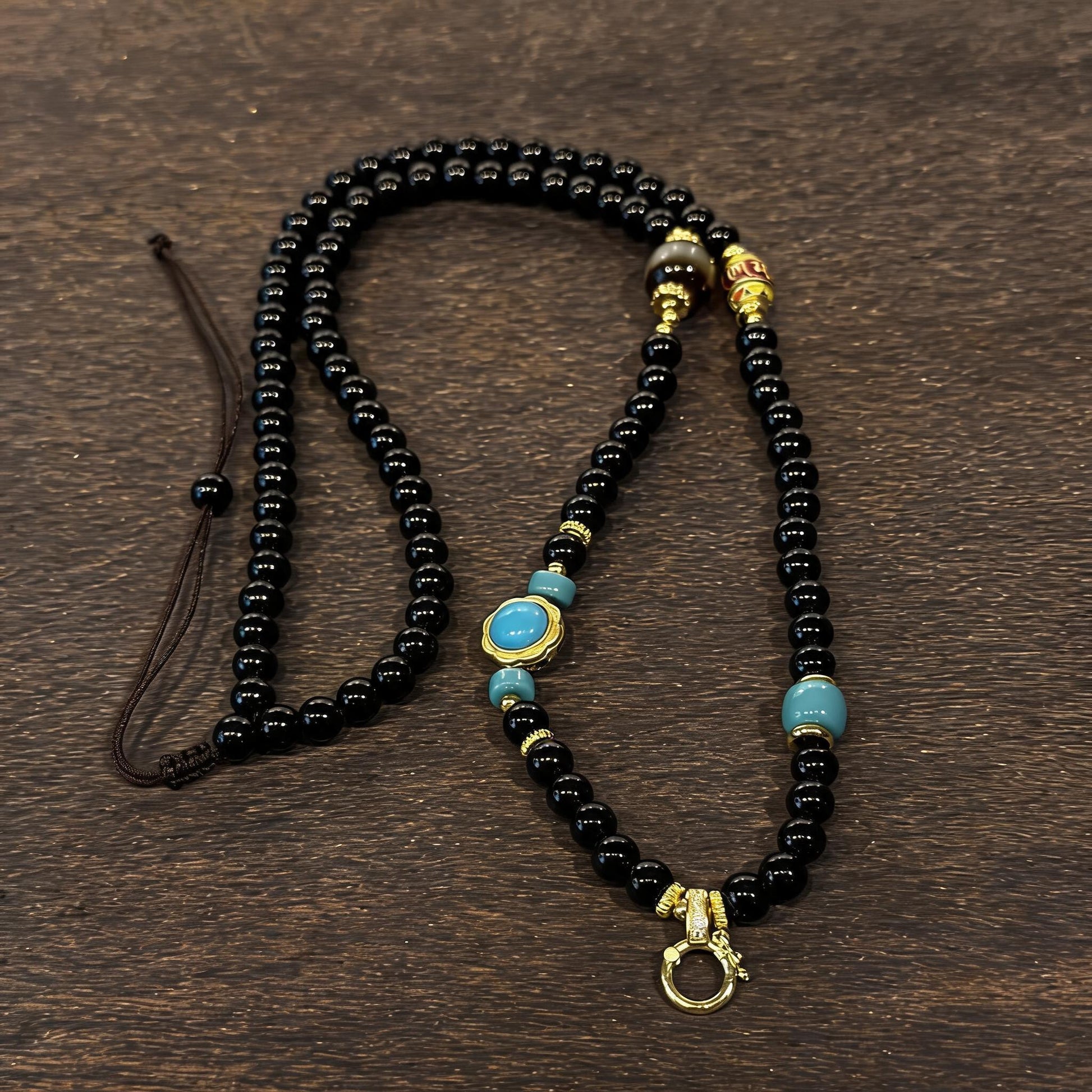 Design J dzi bead universal chain necklace main view