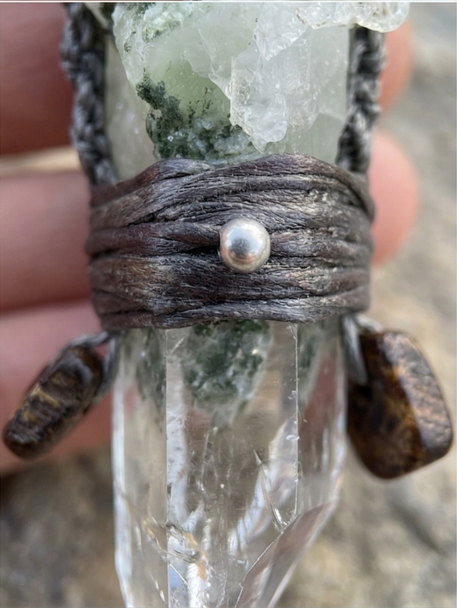 Green phantom quartz side view