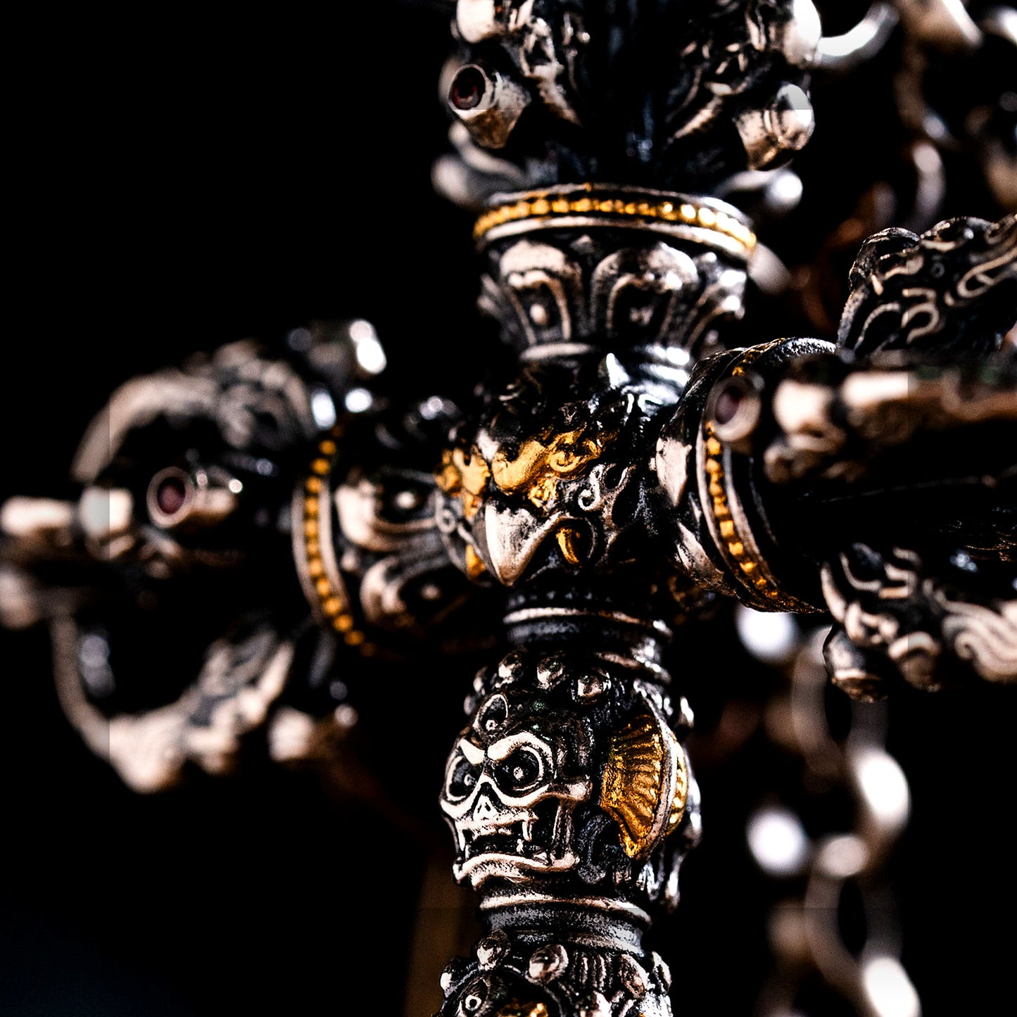 Sumeru Vajrakilaya Phurba pendant in S925 silver side carving detail