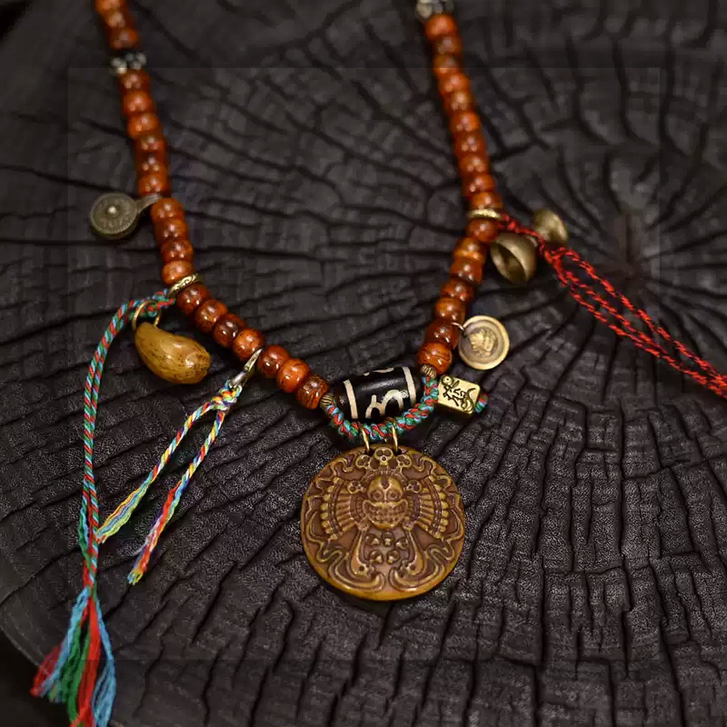 Collector grade Tibetan yak bone 108 mala with Dzi bead pendant and Dzi bead close-up
