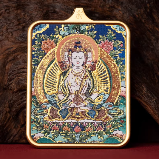 Mahavairocana hand painted thangka pendant main view