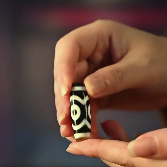 Collector grade three eye dzi bead video view